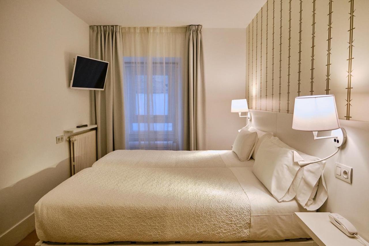 Hostal Suso Santiago de Compostela Ngoại thất bức ảnh
